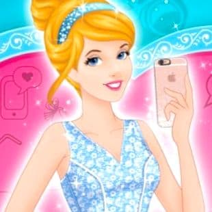 Cinderella'S Selfie