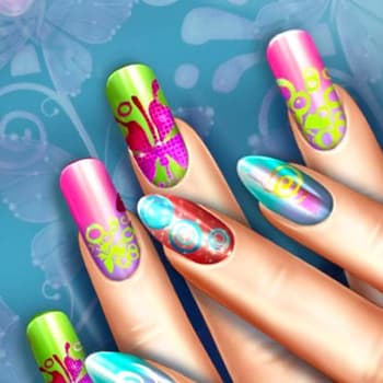 Floral Realife Manicure